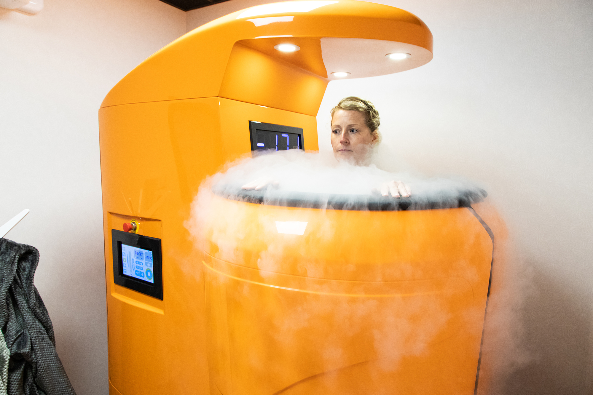 Cryosauna